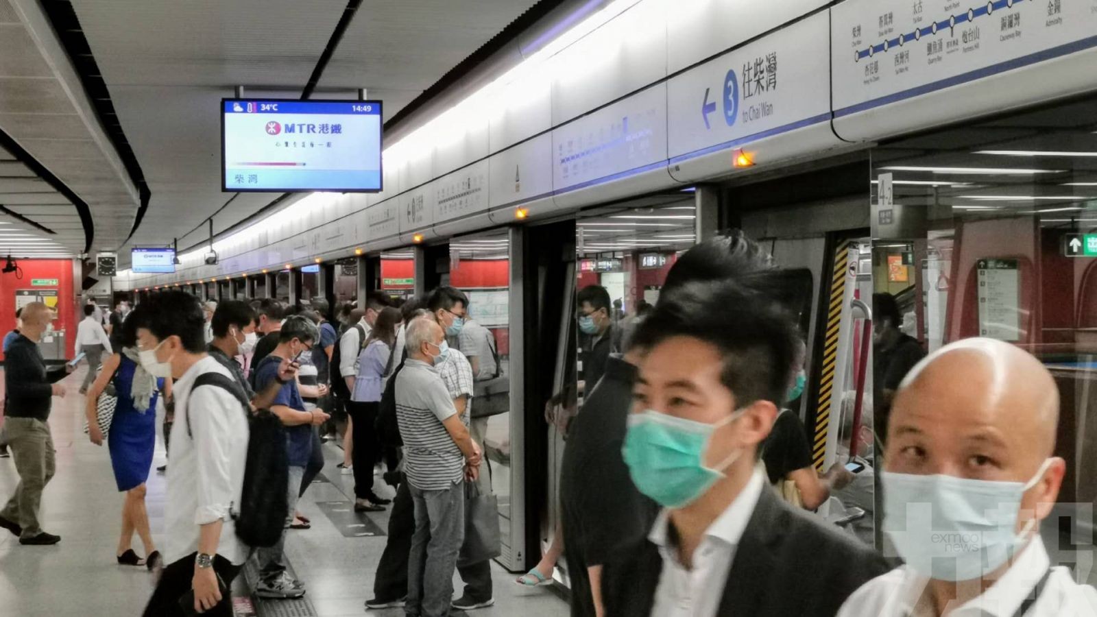 袁國勇：港府或需實行居家令