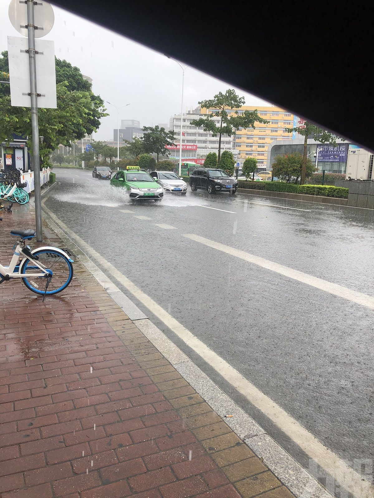 「海高斯」明早或於珠海至茂名沿海登陸