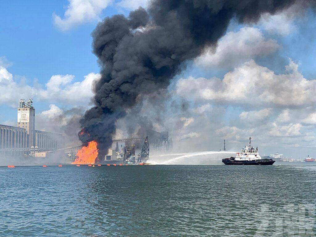 ​美國挖泥船撞天然氣管爆炸2死2失蹤