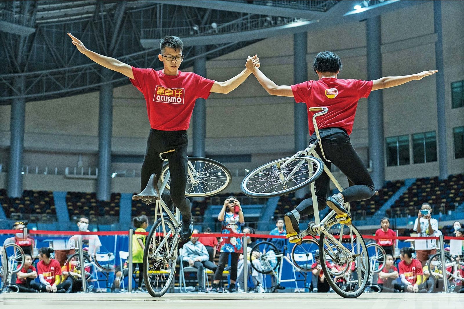 花式單車手再締澳門紀錄