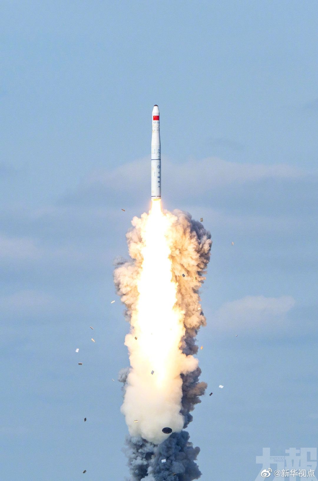 長征11號火箭「一箭九星」海上發射成功
