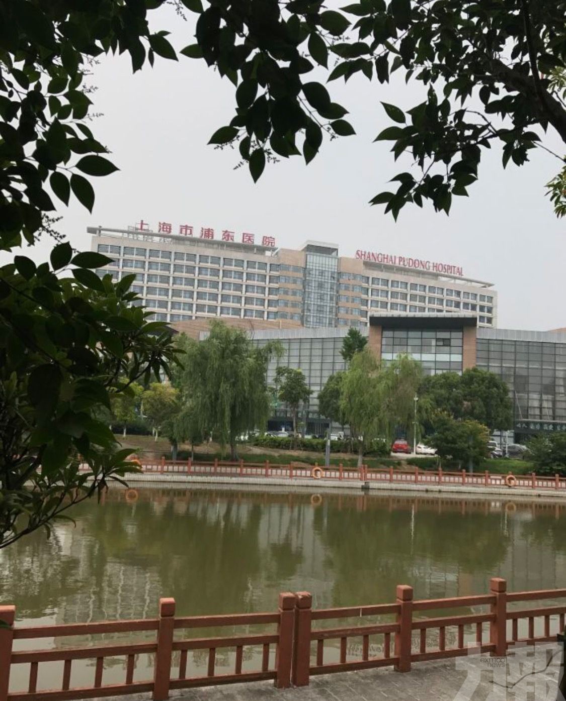 浦東醫院停診 逾4,000人隔離核檢