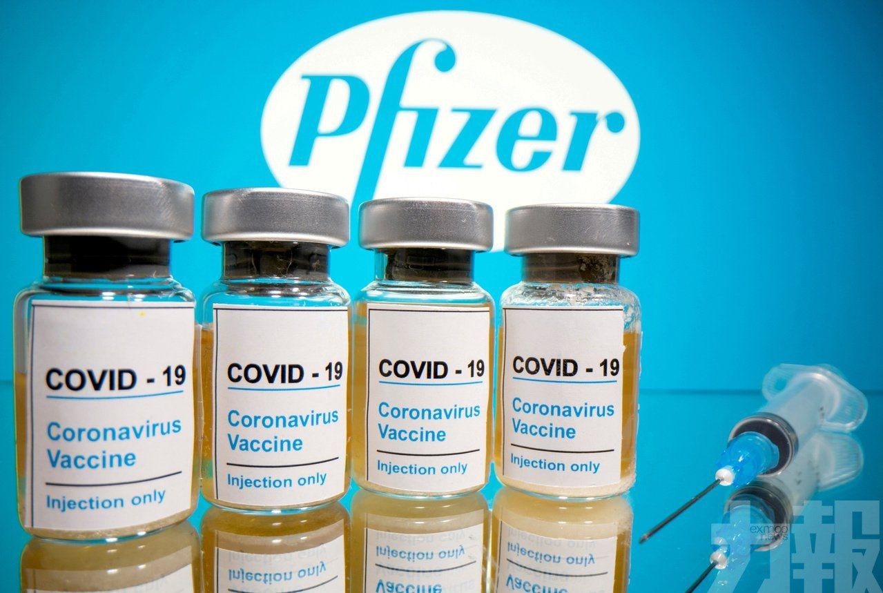 拜登公開接種新冠疫苗