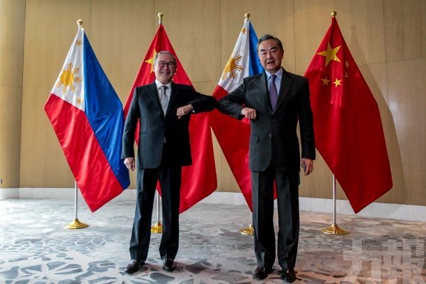 王毅與菲律賓總統會面