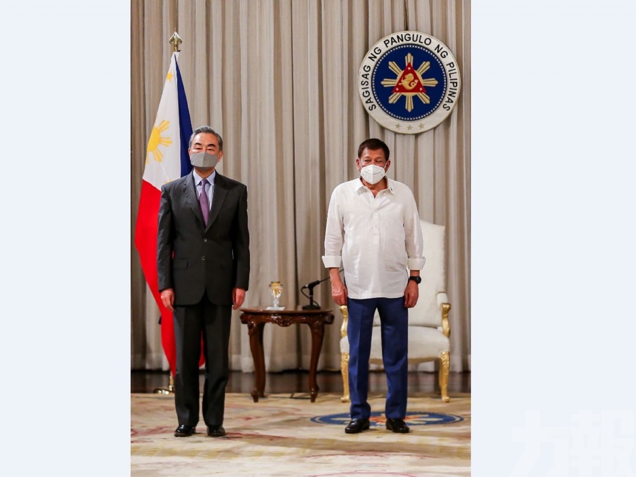 王毅與菲律賓總統會面