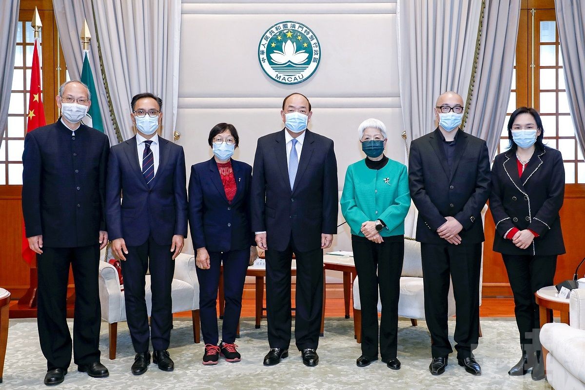 賀一誠：紀監會有助提高廉署認受性