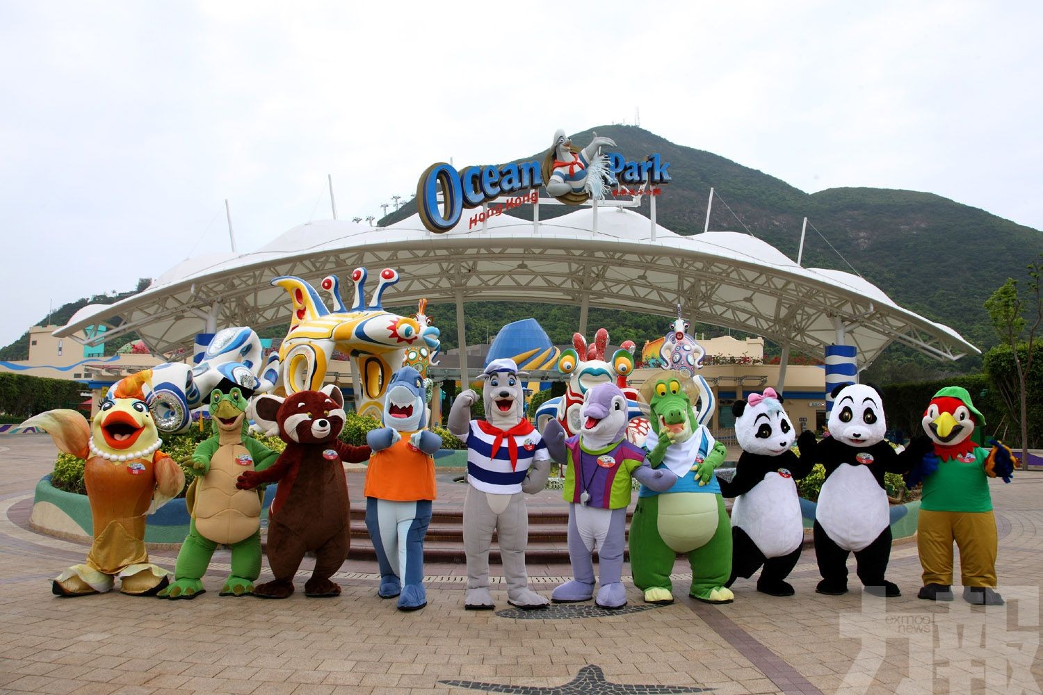 香港海洋公園明日重開
