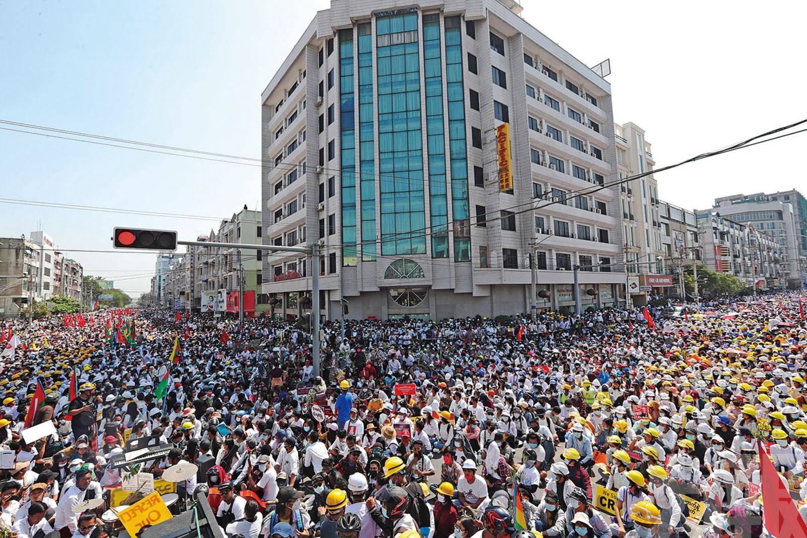 緬甸民眾發起全國大罷工