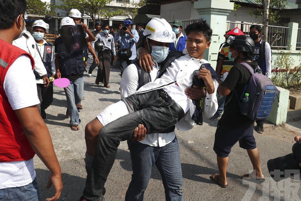 緬甸軍方鎮壓示威者至少18死