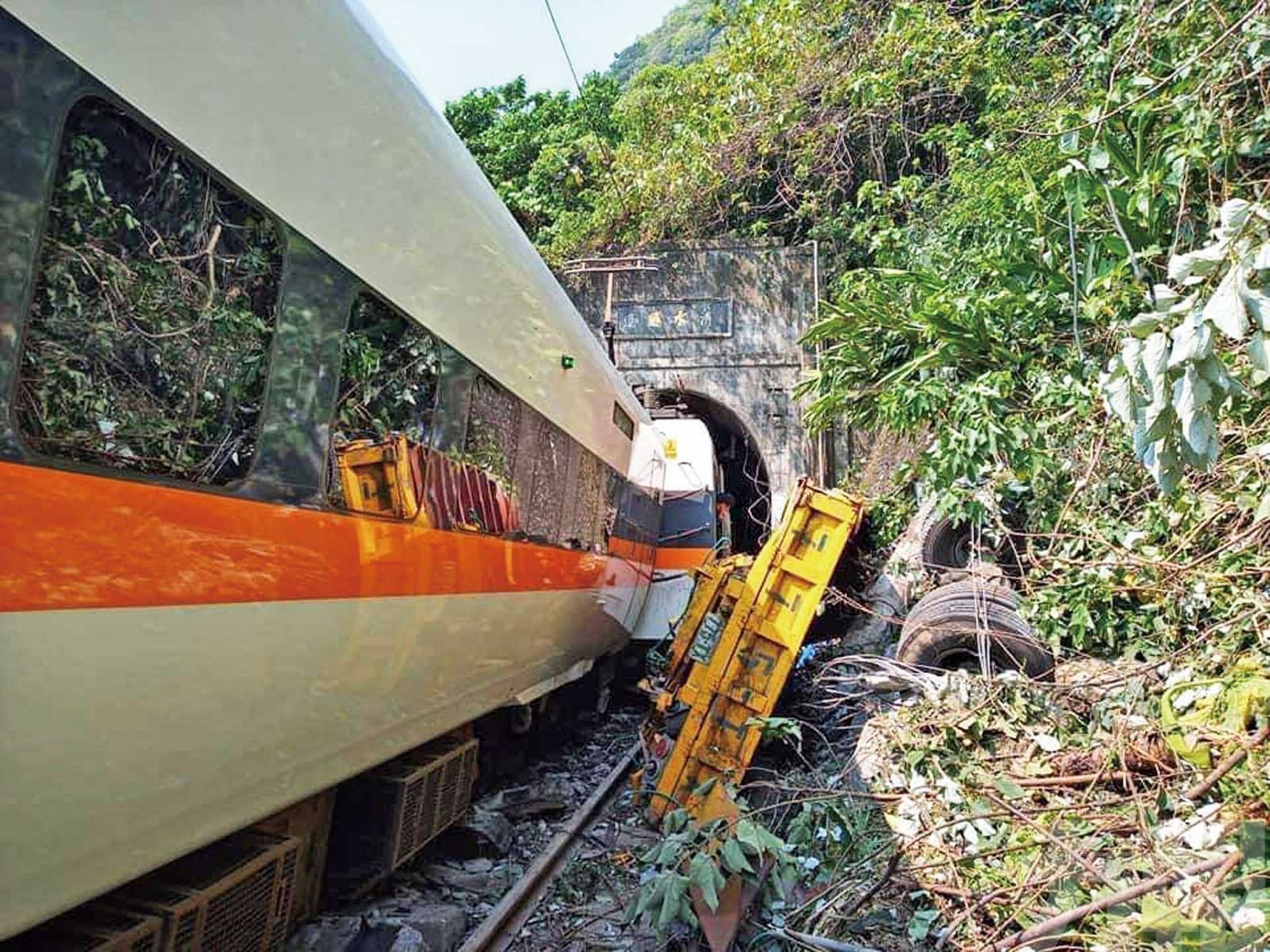 殉職司機全力煞車仍難回天