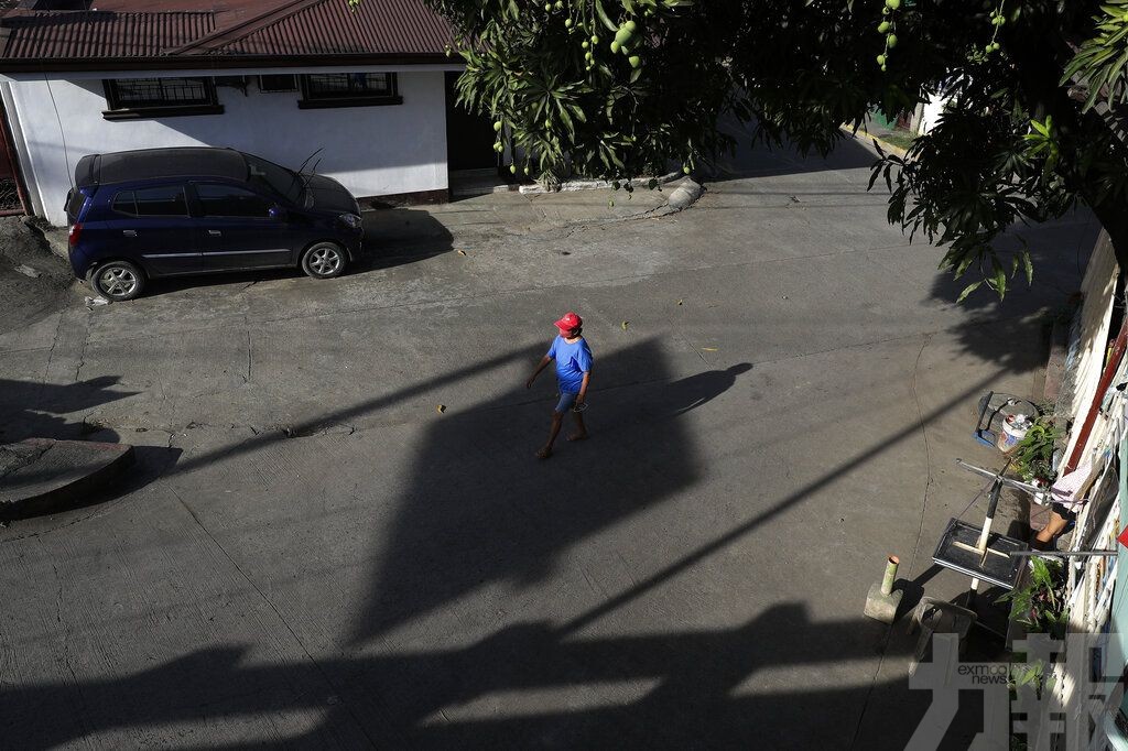 菲律賓男子被罰300次深蹲後死亡