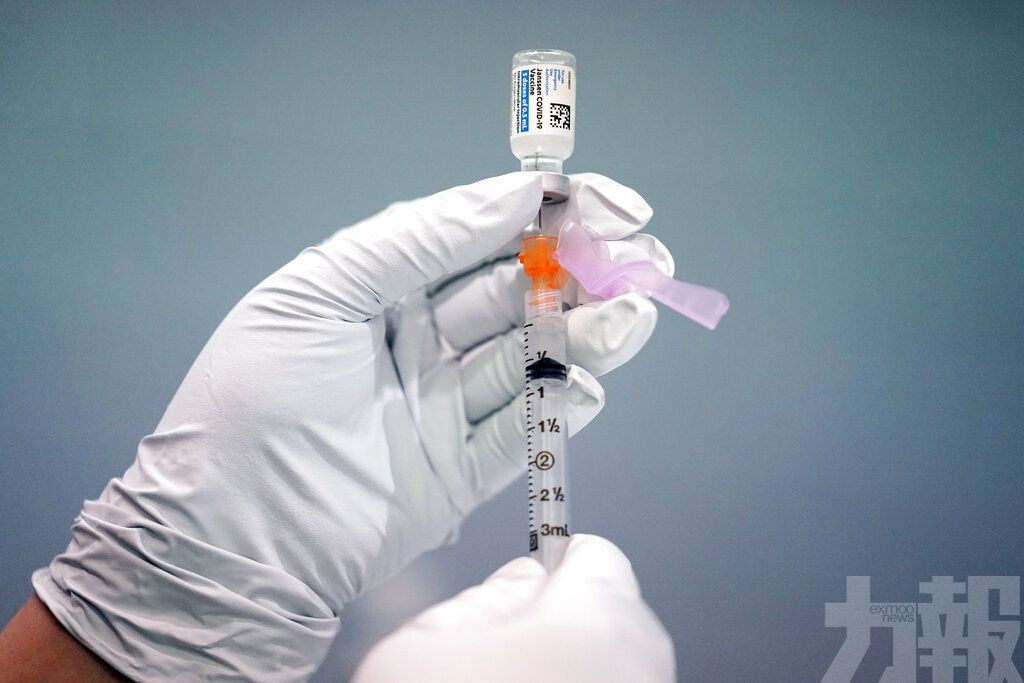 美國衛生部門建議停用強生疫苗