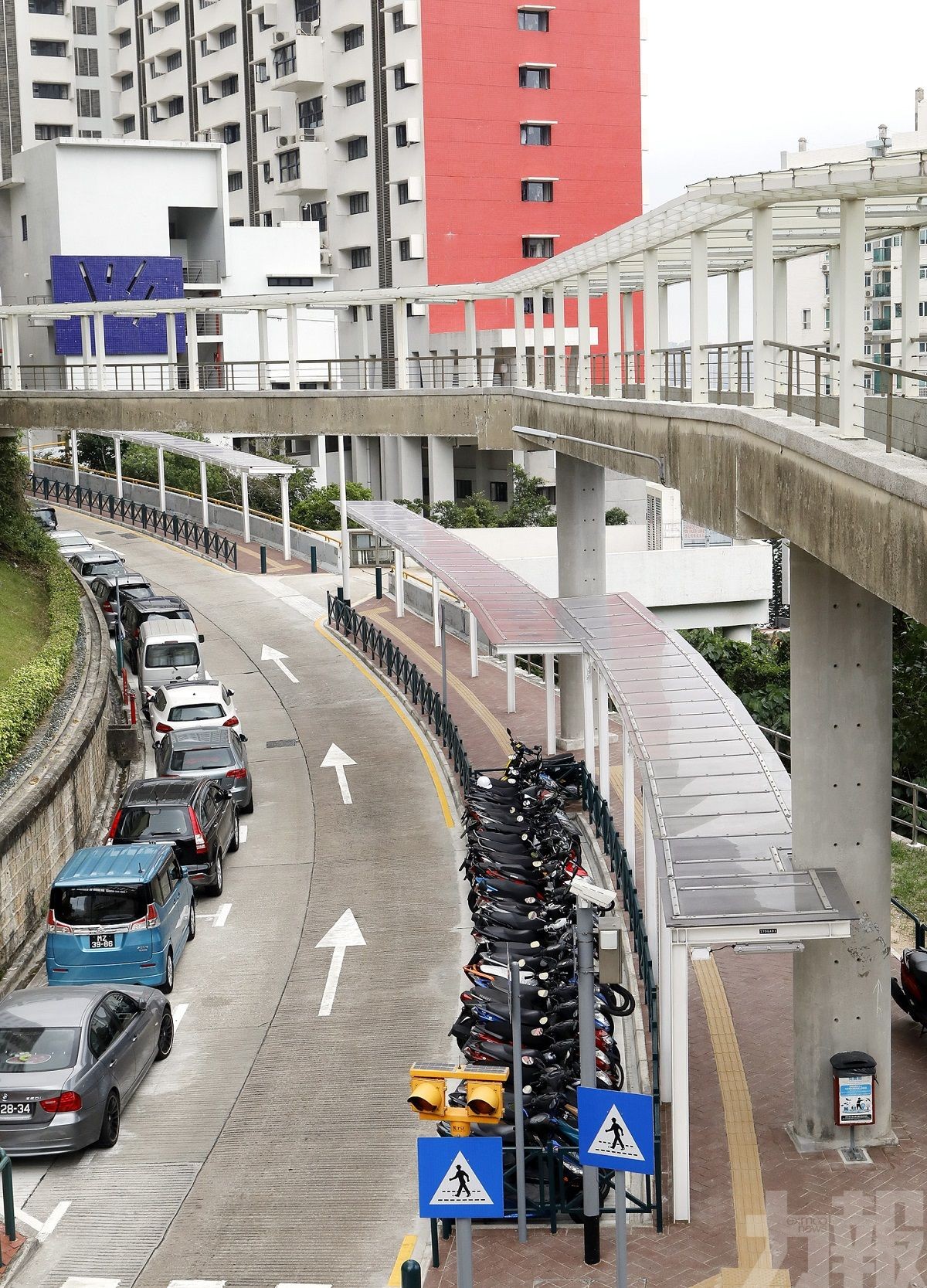 ​氹仔徐日昇寅公馬路行人路優化工程竣工