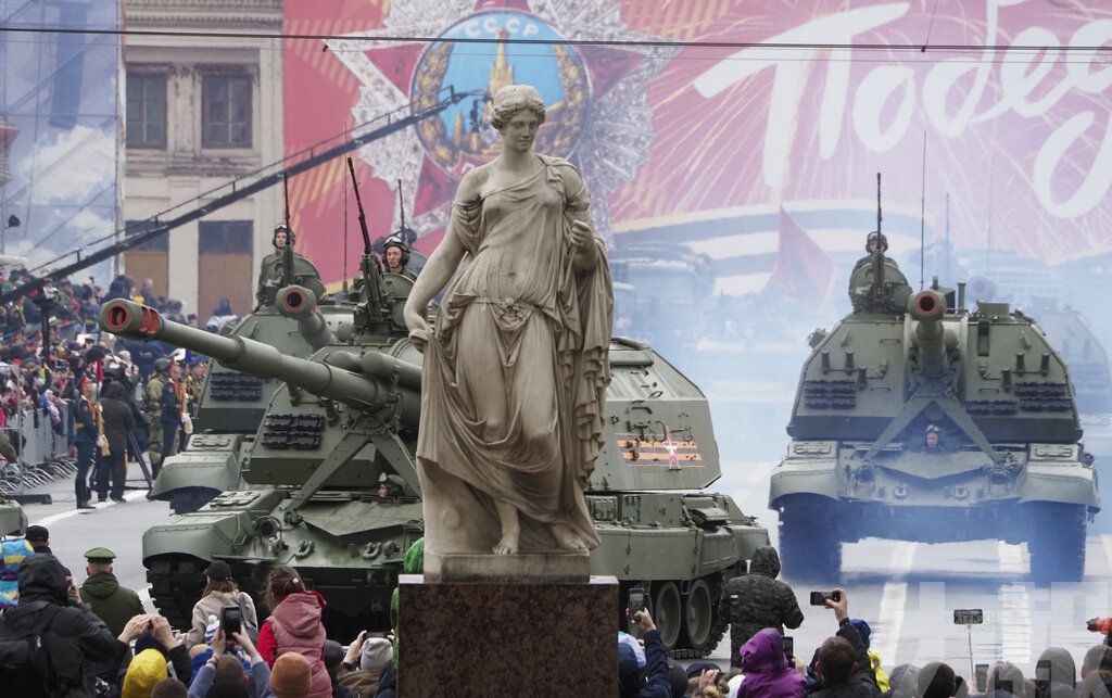俄羅斯舉行慶祝閱兵式