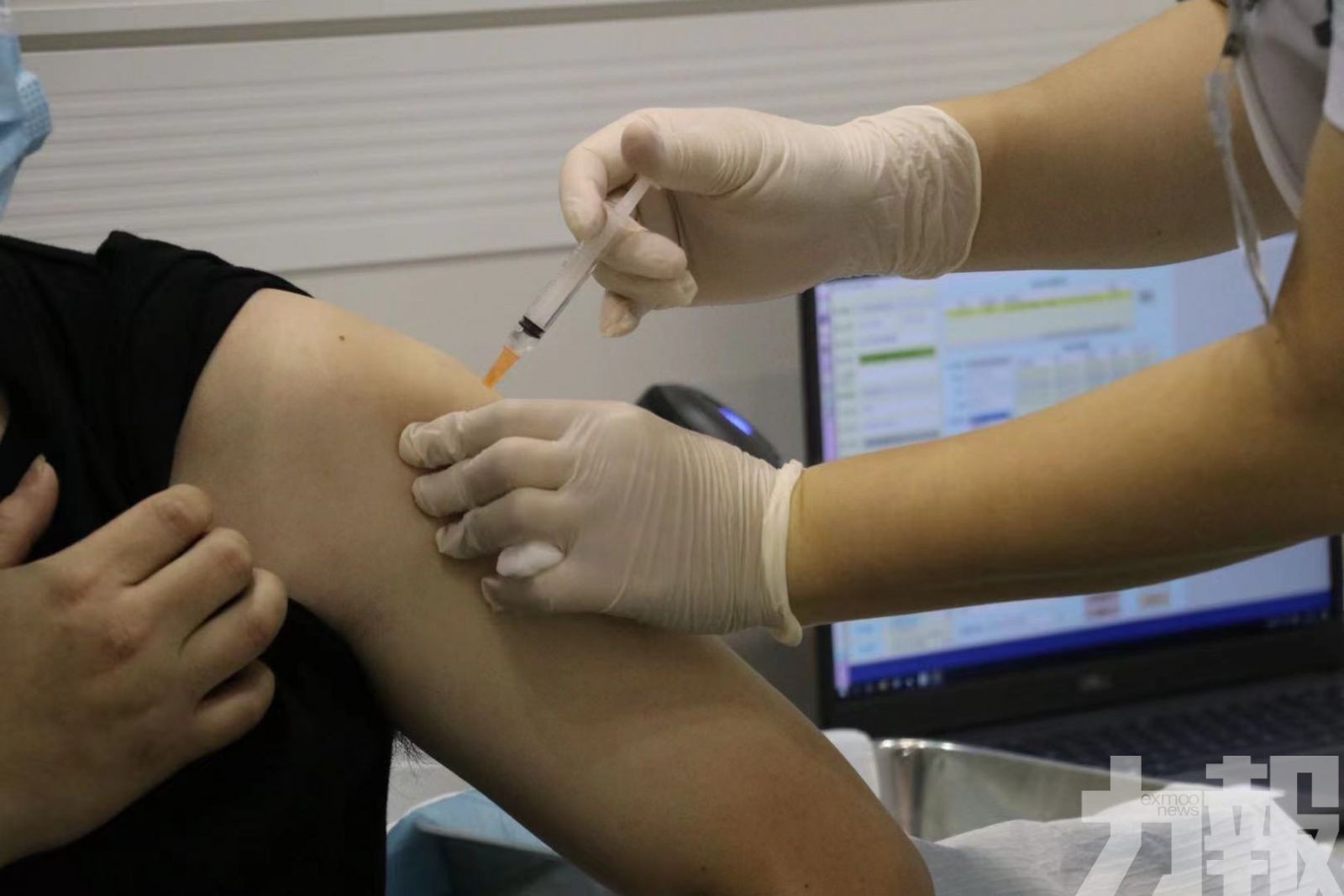 內地批准新冠疫苗緊急使用範圍擴至三歲以上