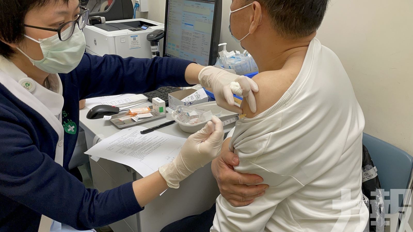 ​衛生局增訂廿萬國藥疫苗