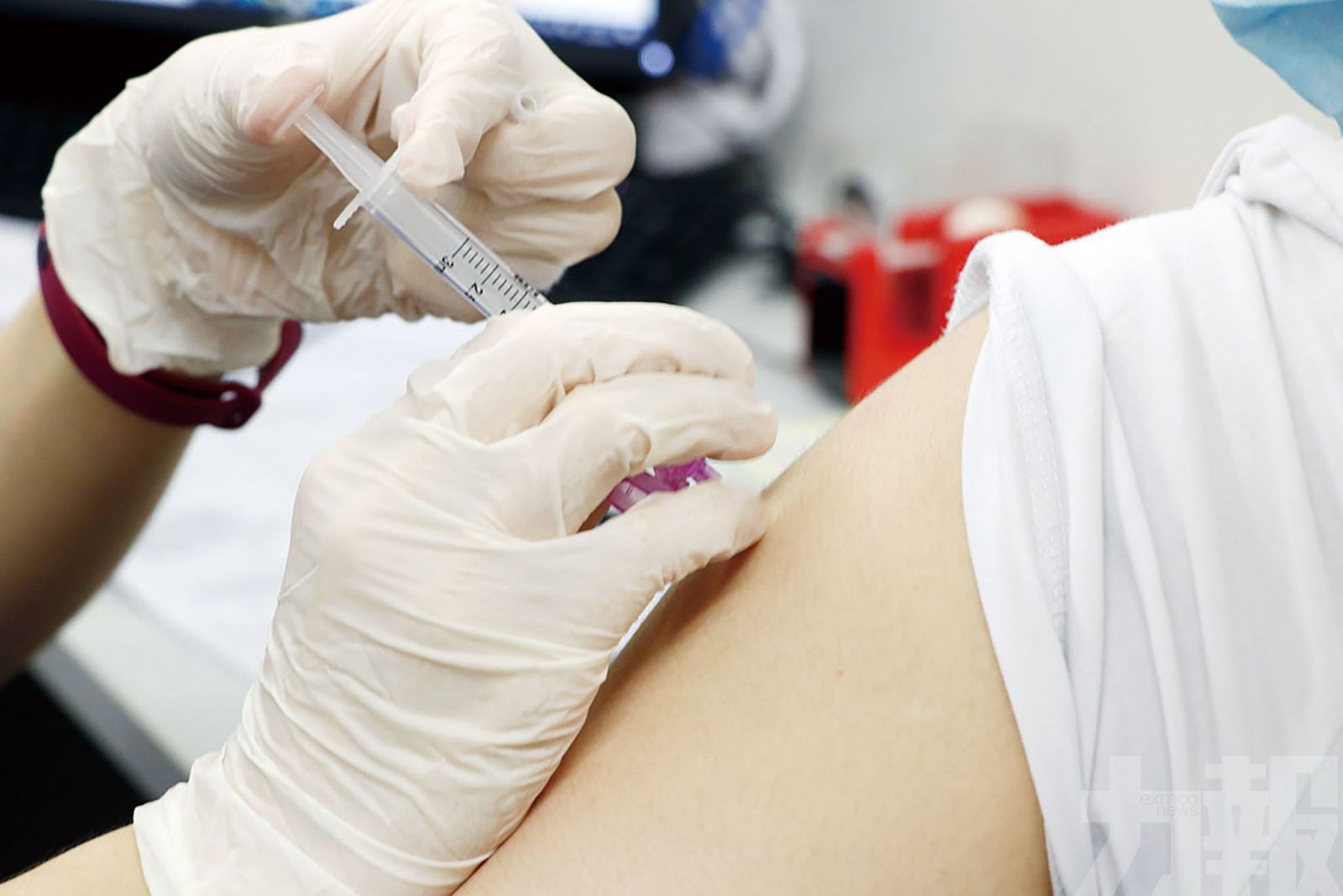 本澳至今接種近30萬劑新冠疫苗