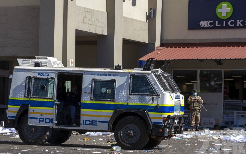 南非騷亂已造成72人死亡