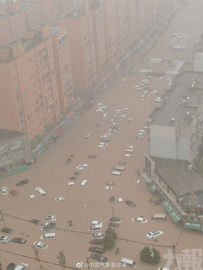 河南多地嚴重水浸28萬人受災 鄭州史上最強降雨釀12死 - 澳門力報官網
