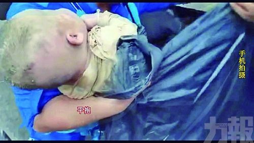鄭州四個月大女嬰獲救 但母親生死未卜