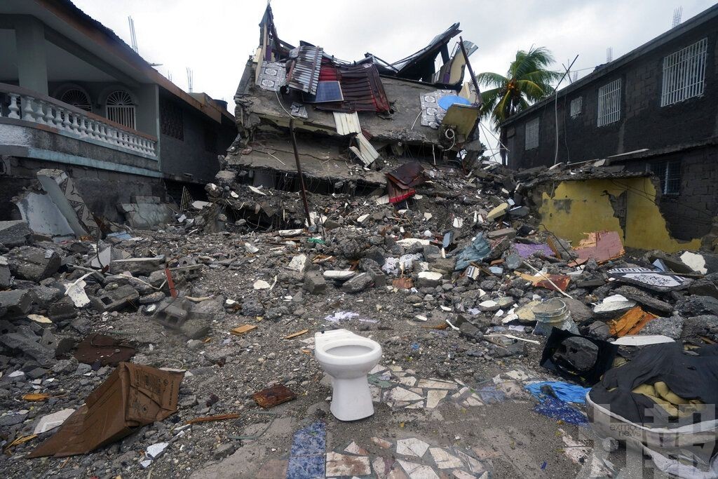 海地地震遇難人數升至1,941人