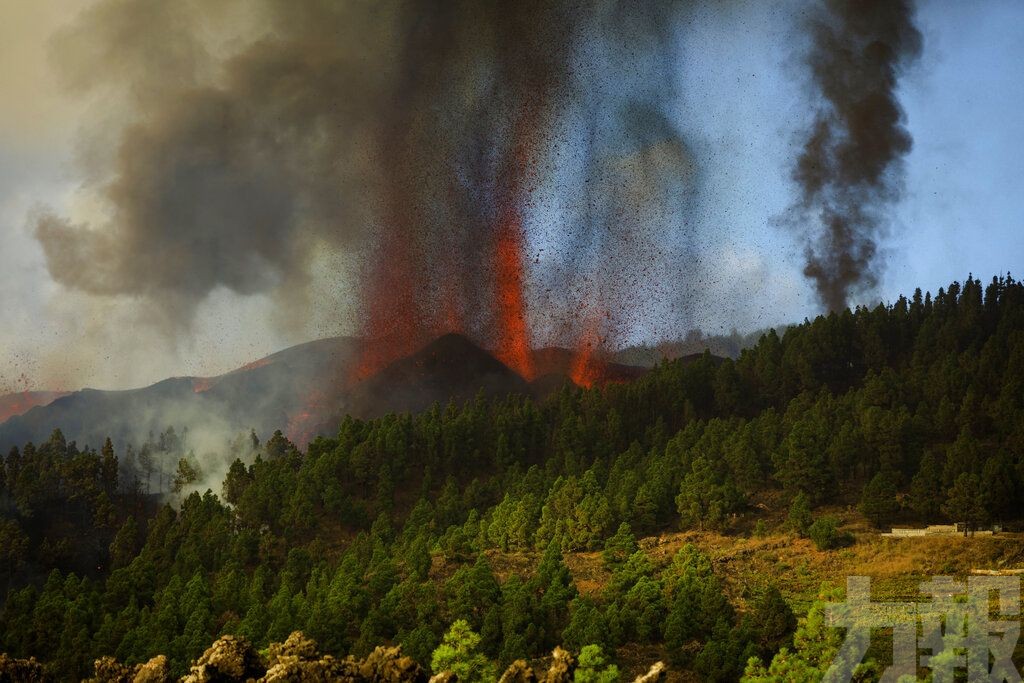 西班牙拉帕爾馬島火山爆發