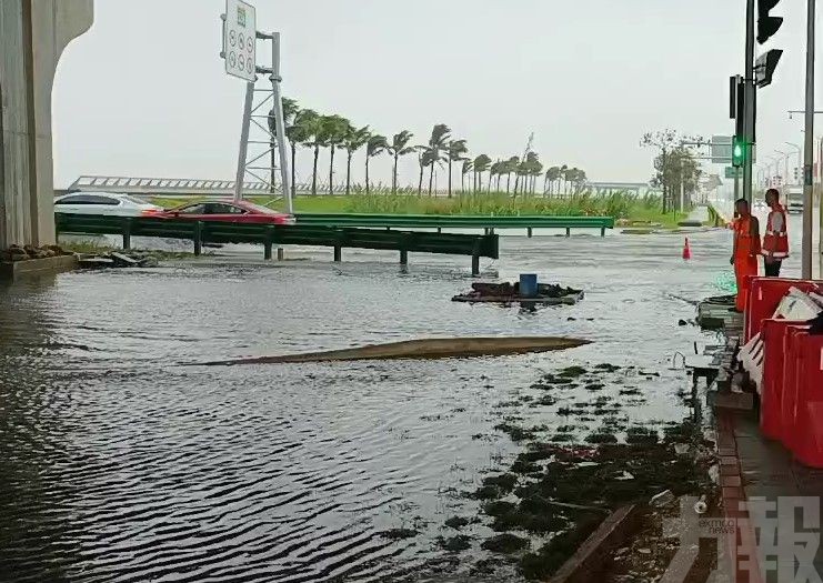 珠海部分道路積水嚴重臨時封閉