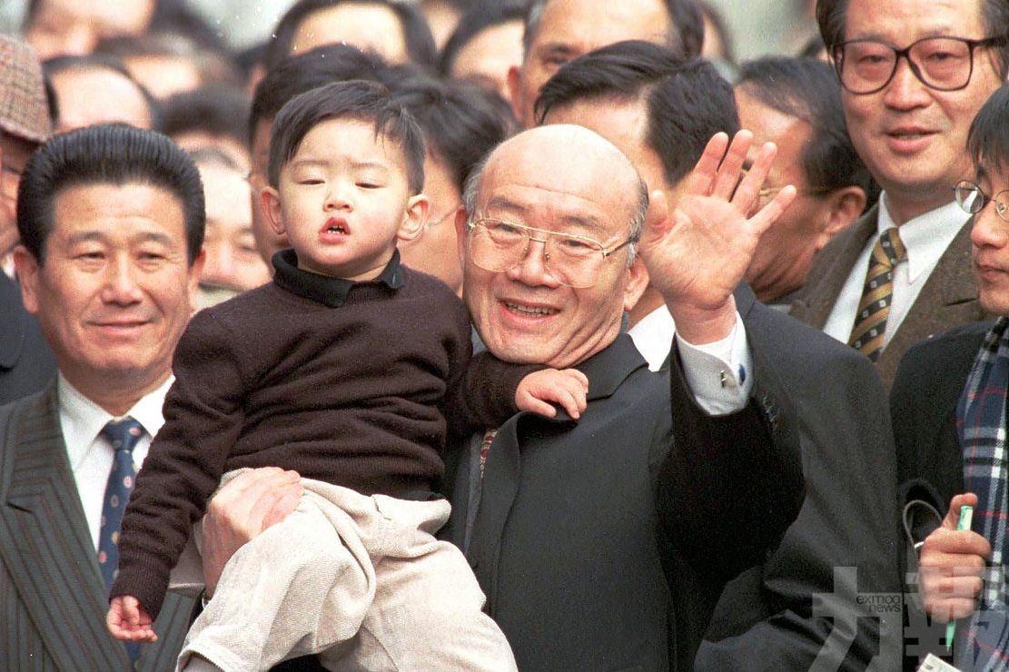 韓前總統全斗煥90歲病逝