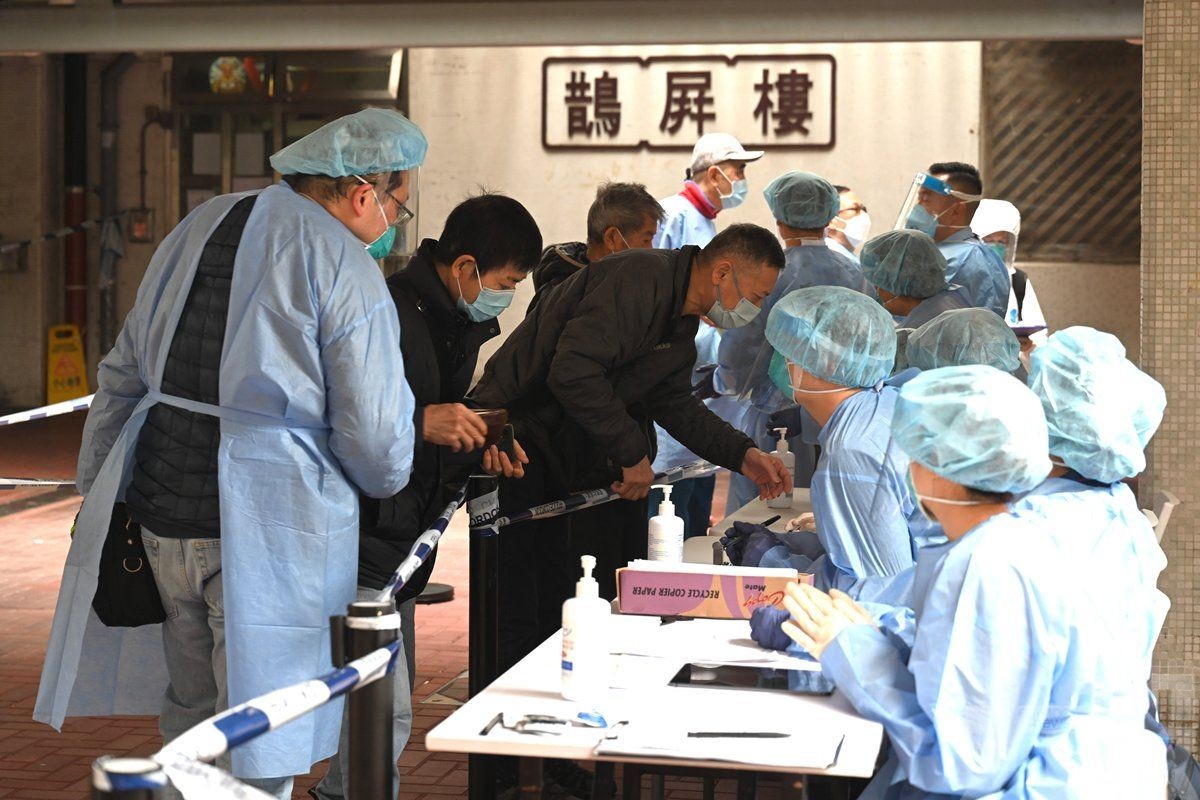 消息指香港新增逾1,500宗確診