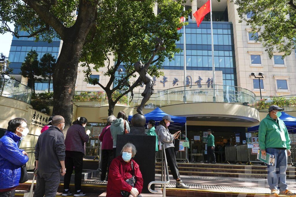 中央組建9,000人採樣隊隨時赴港