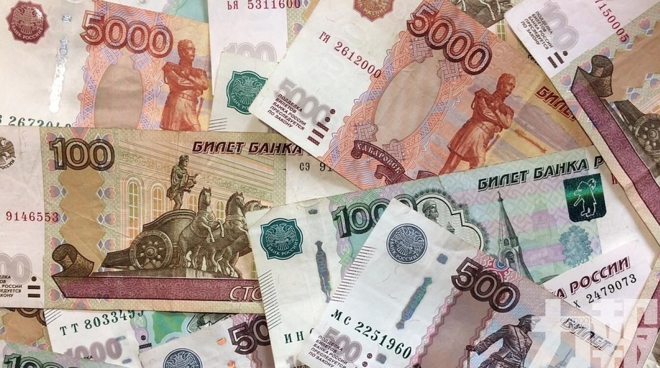 俄央行將基準利率提升至20%