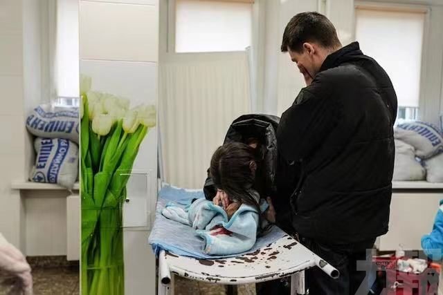 烏國一歲半男嬰死於俄軍炮火