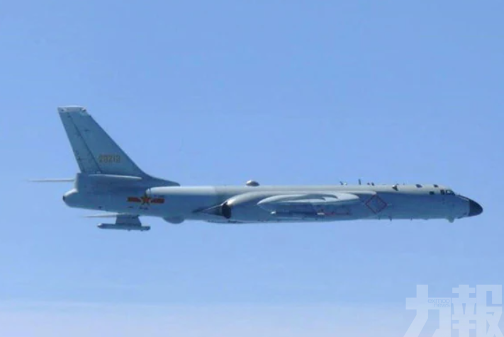 中俄轟炸機飛近日本 日韓戰機伴飛