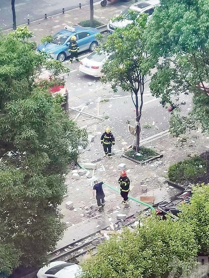致一名消防員殉職13人受傷