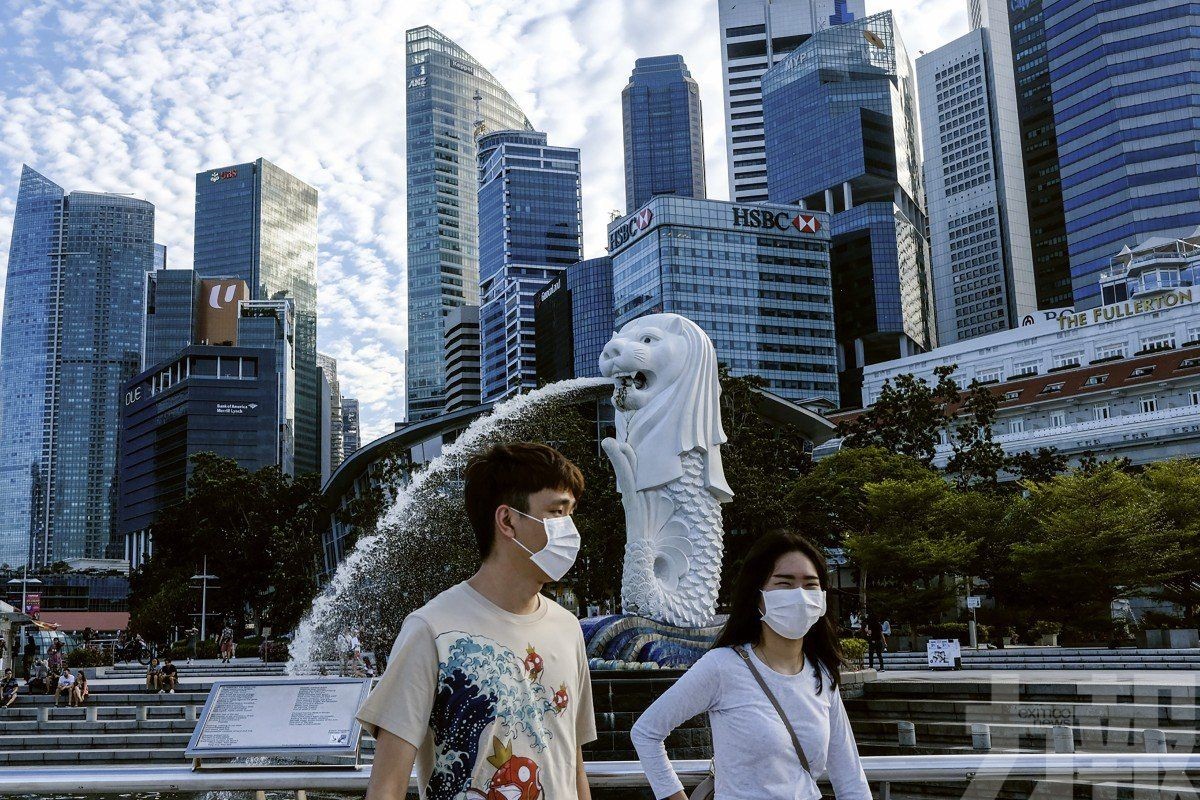 新加坡暴增逾萬人感染