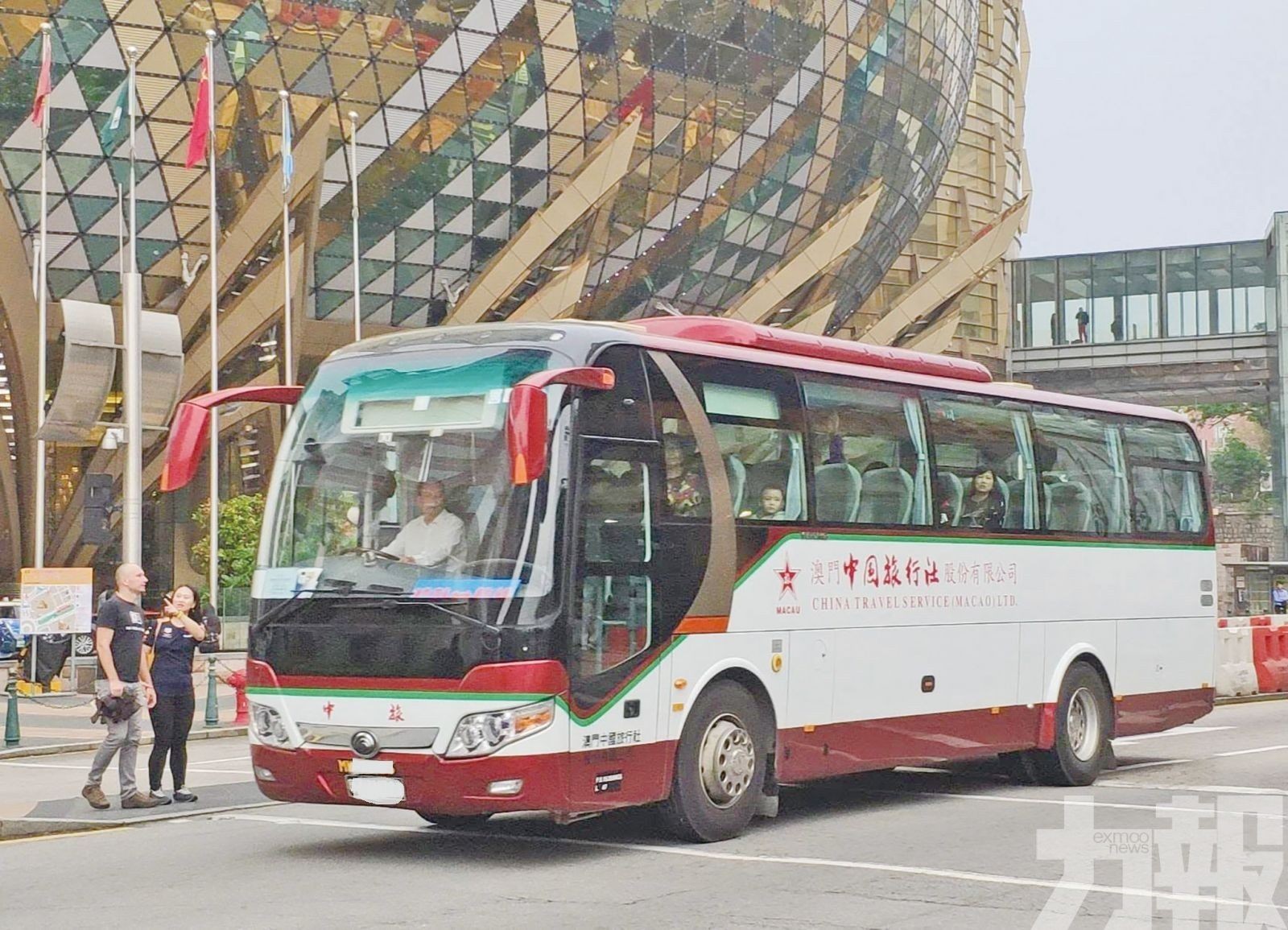 料港與內地和澳門明年正常通關