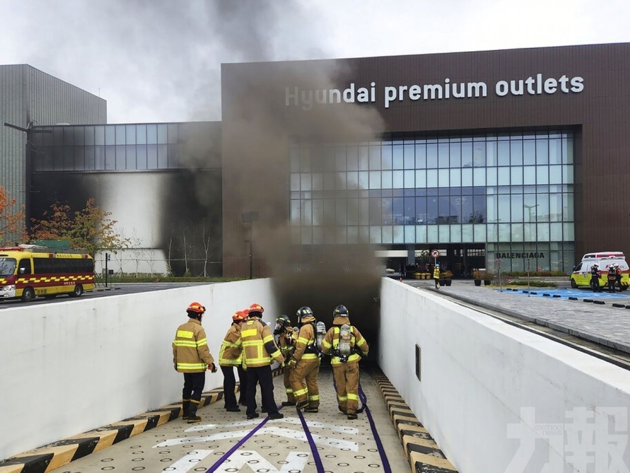 韓國商場停車場火災釀七死