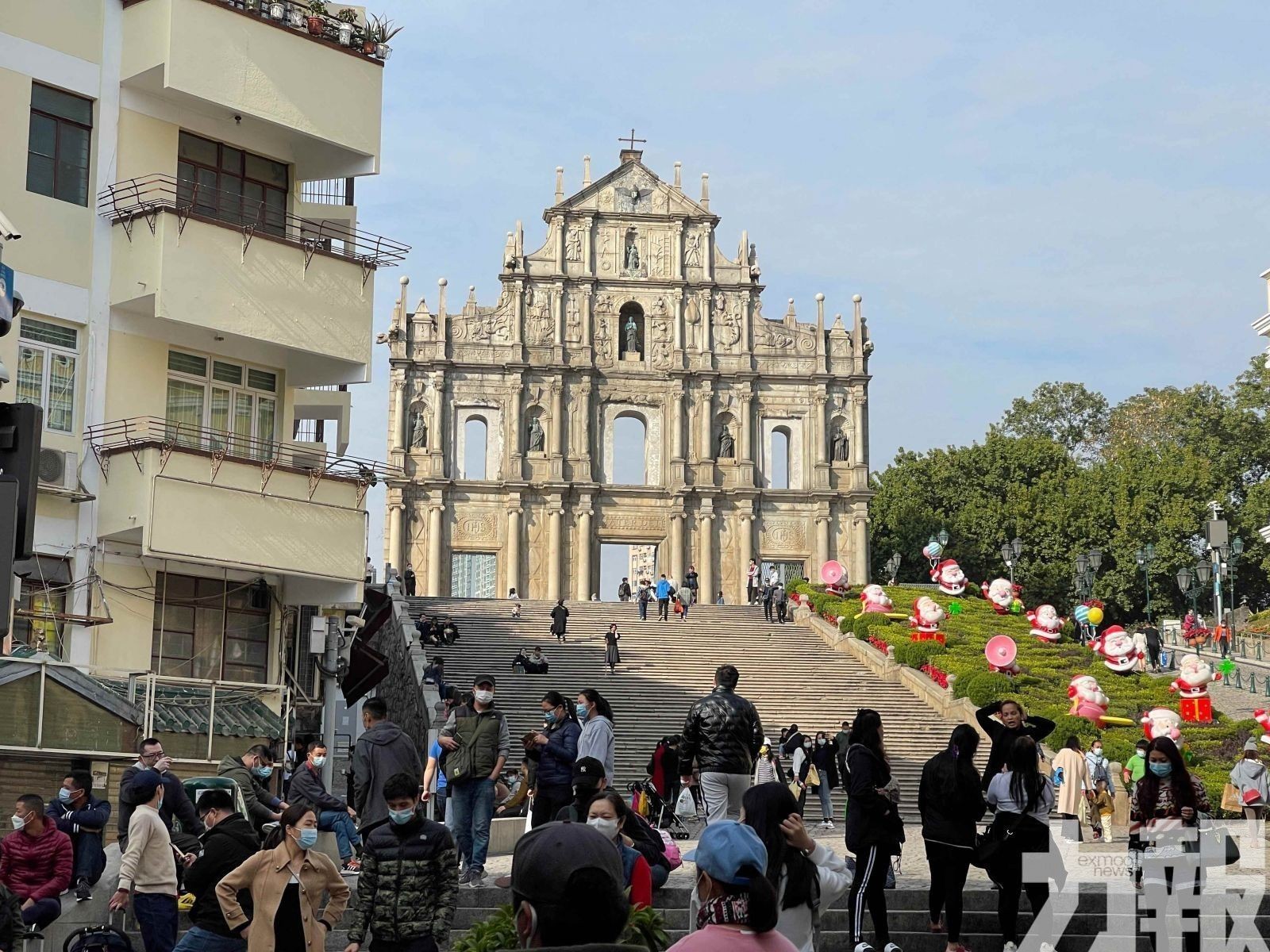 「黃金周」首三日訪澳旅客總數逾九萬