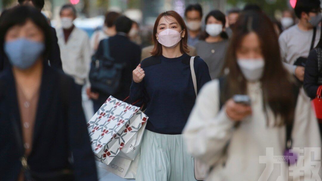 日本政府擬放寬室內口罩令