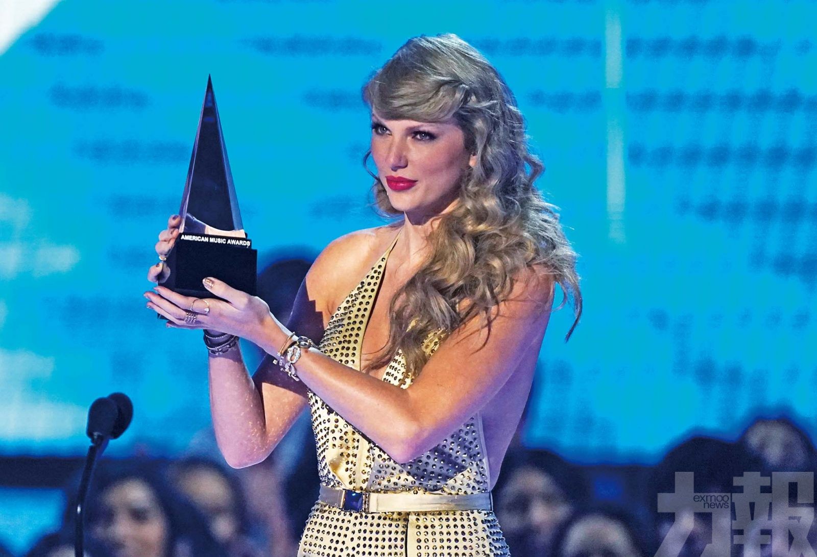 Taylor Swift六提名全中成大贏家