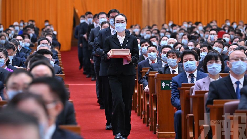 李強2,936票當選國務院總理