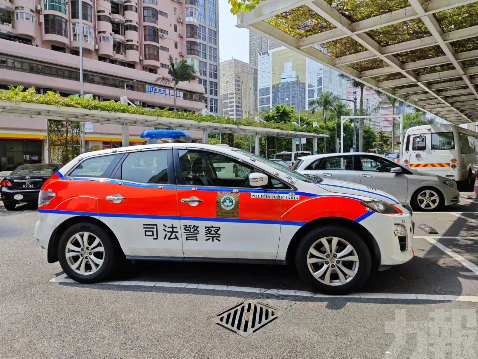 司警拘一香港男子 下午將案情重演