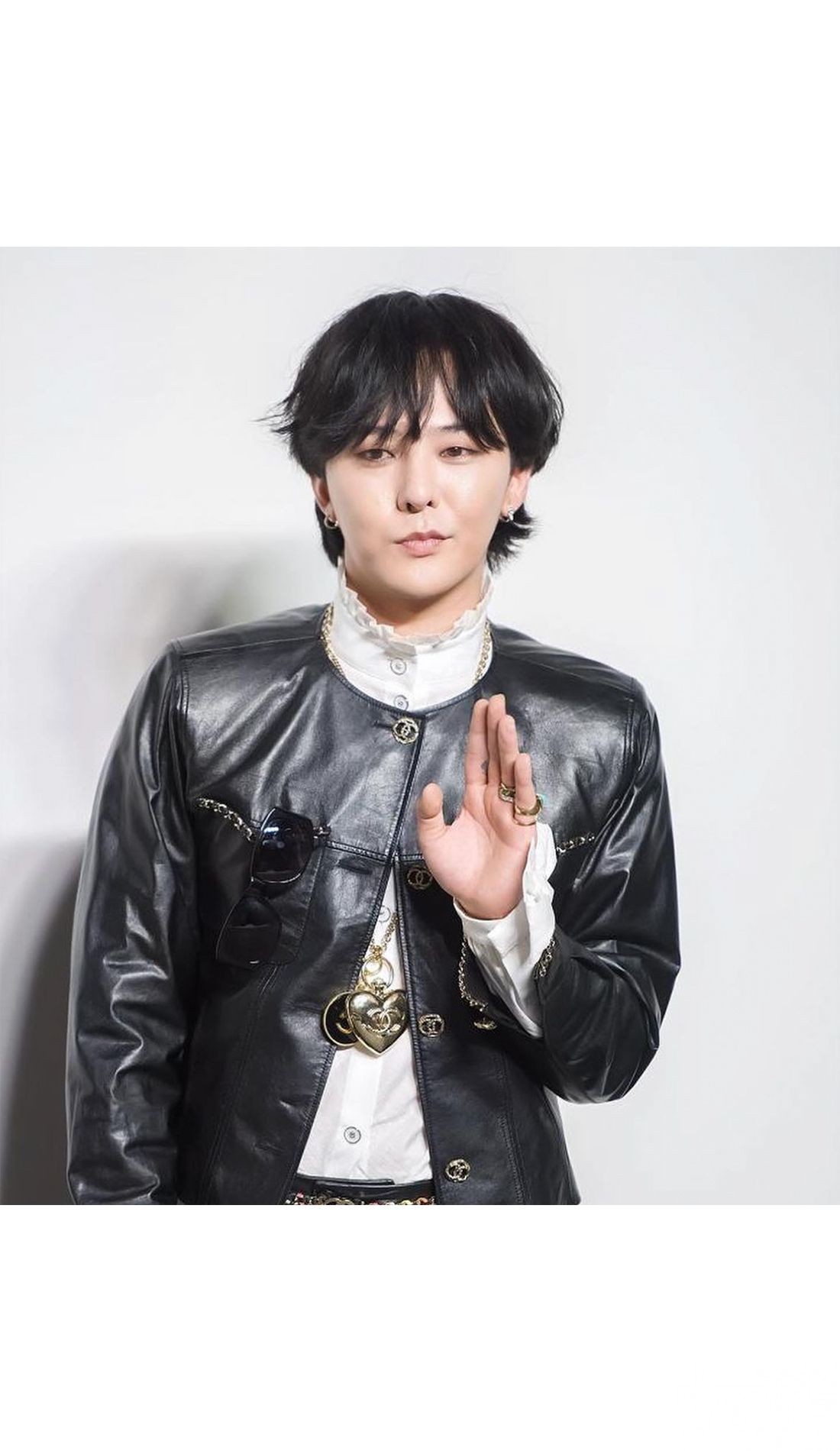 G-Dragon被落案YG娛樂拒回應