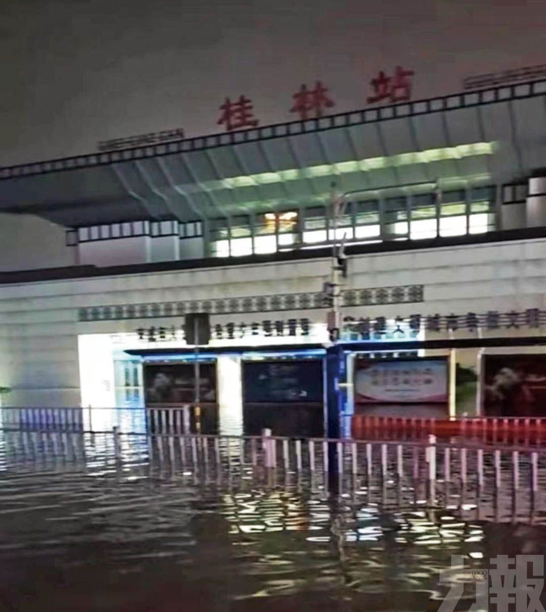 桂林灕江遇30年最大洪水