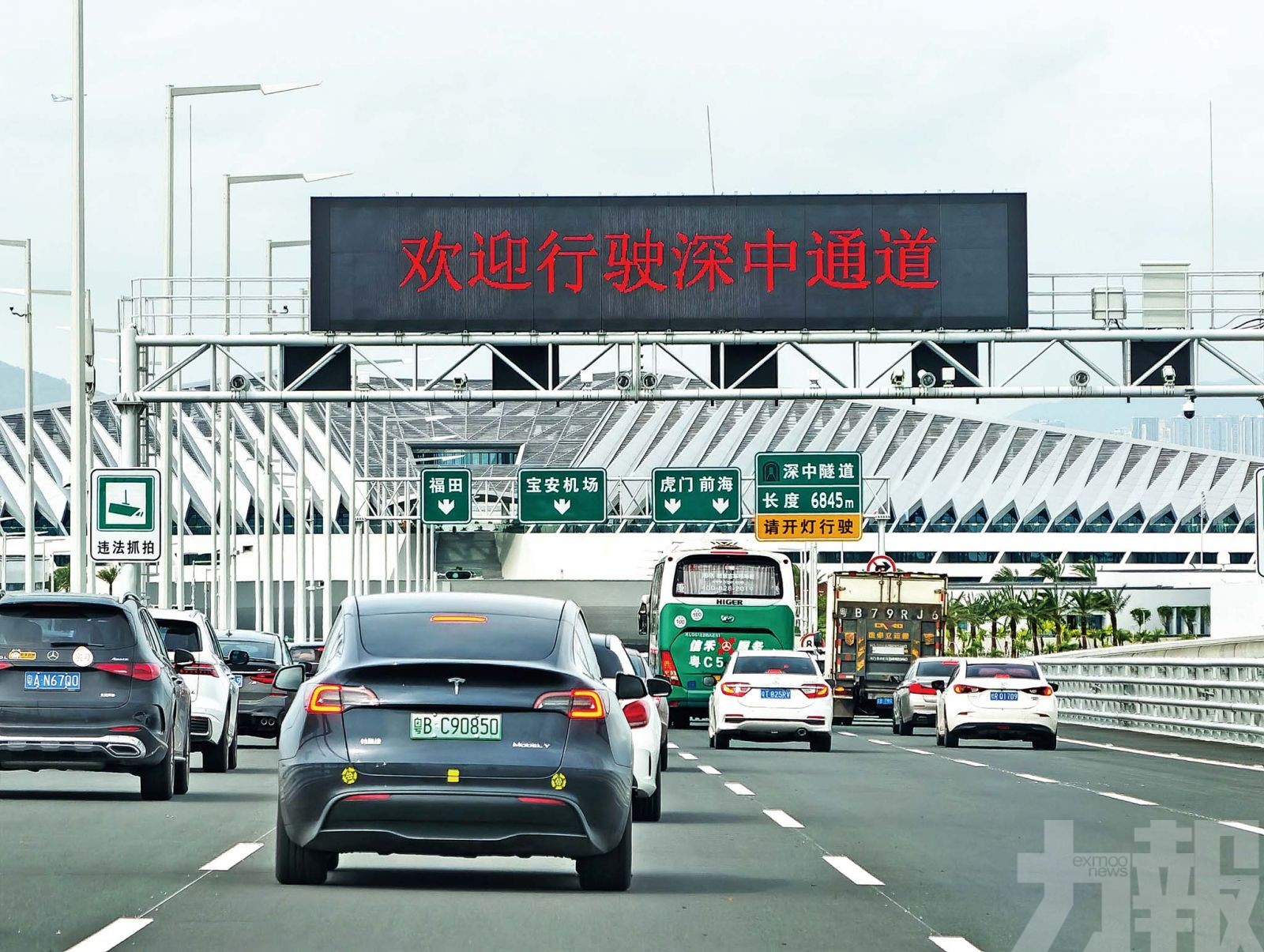 日均車流量達10萬車次