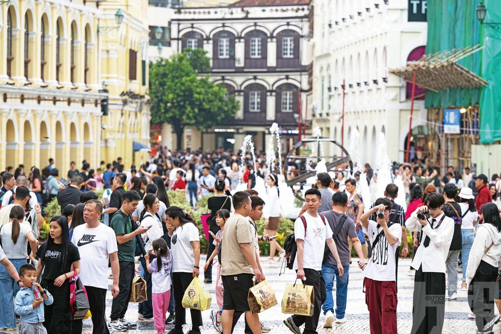 佔整體增加值總額比重升至61.7%