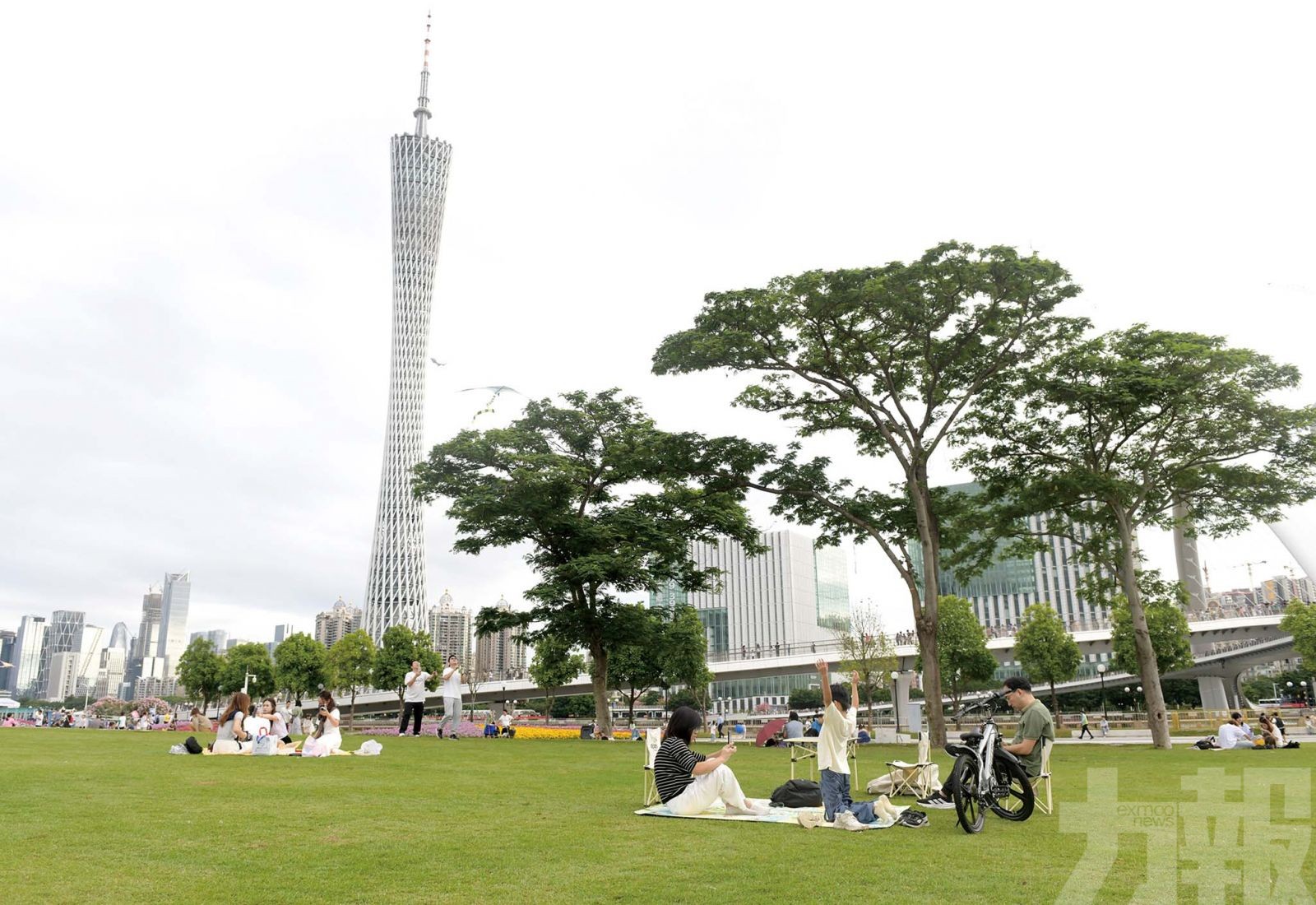 入境外國遊客增長八成七