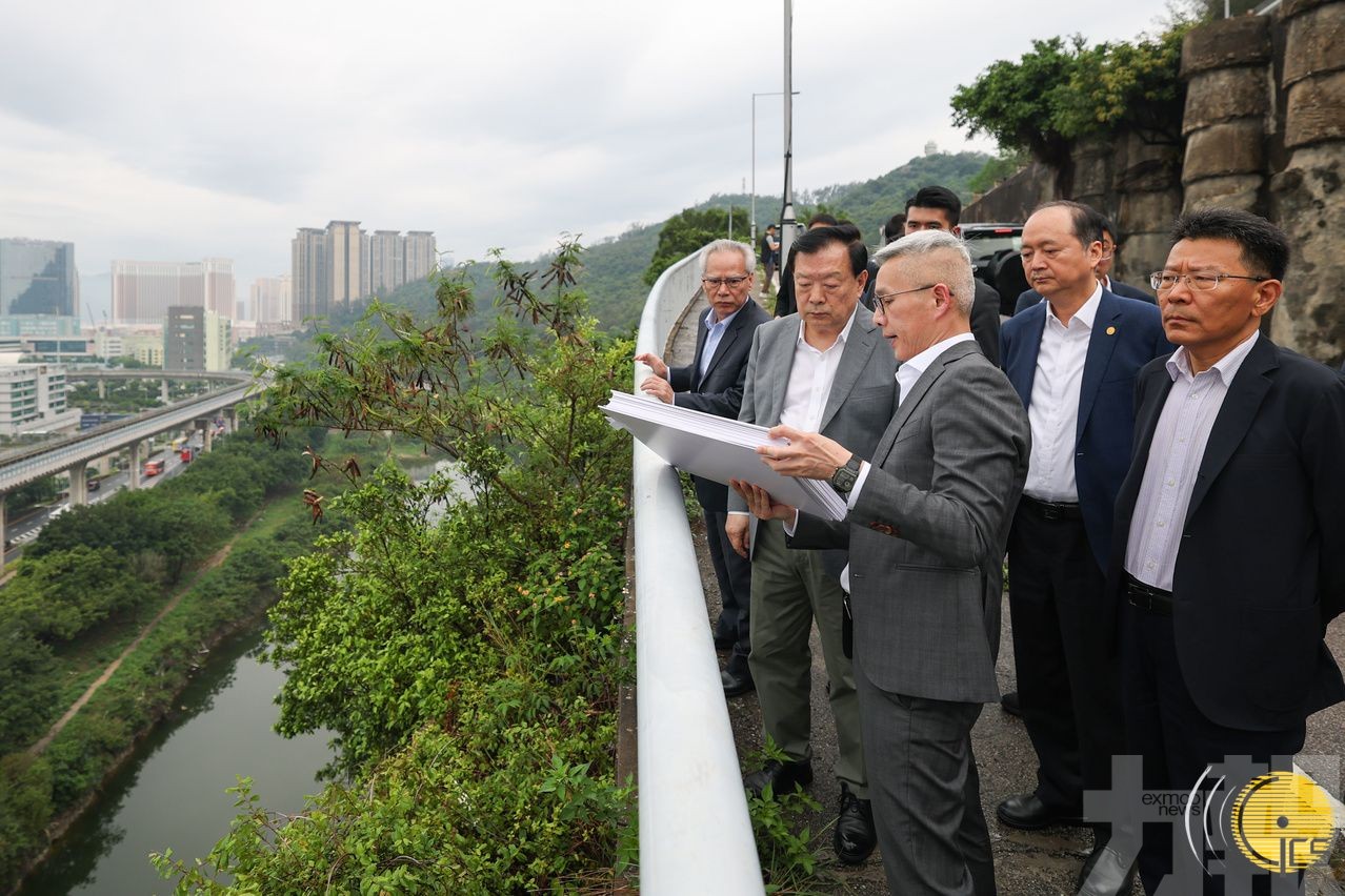 夏寶龍到訪媽閣廟及海事博物館等