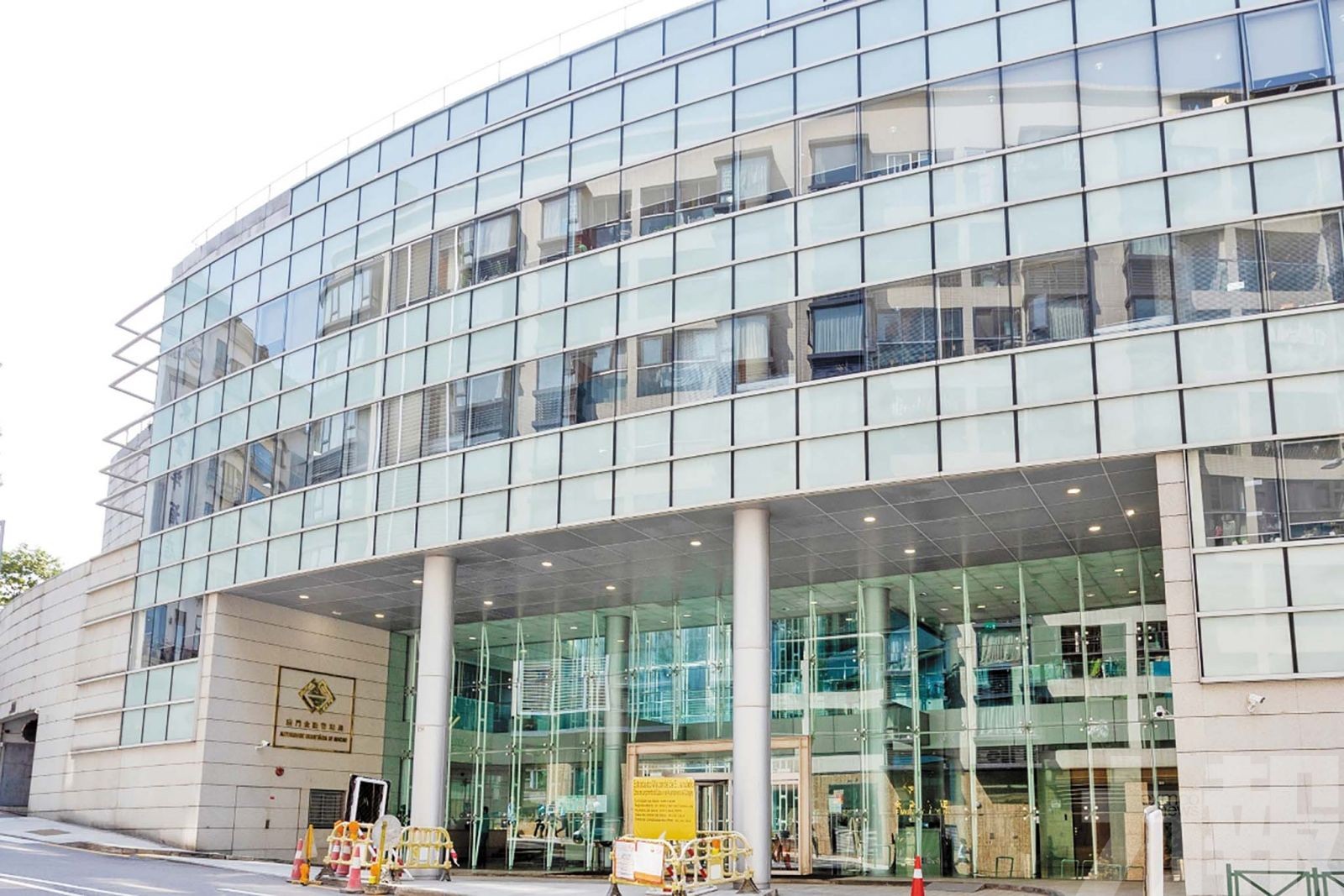 年底結束不構成金融風險