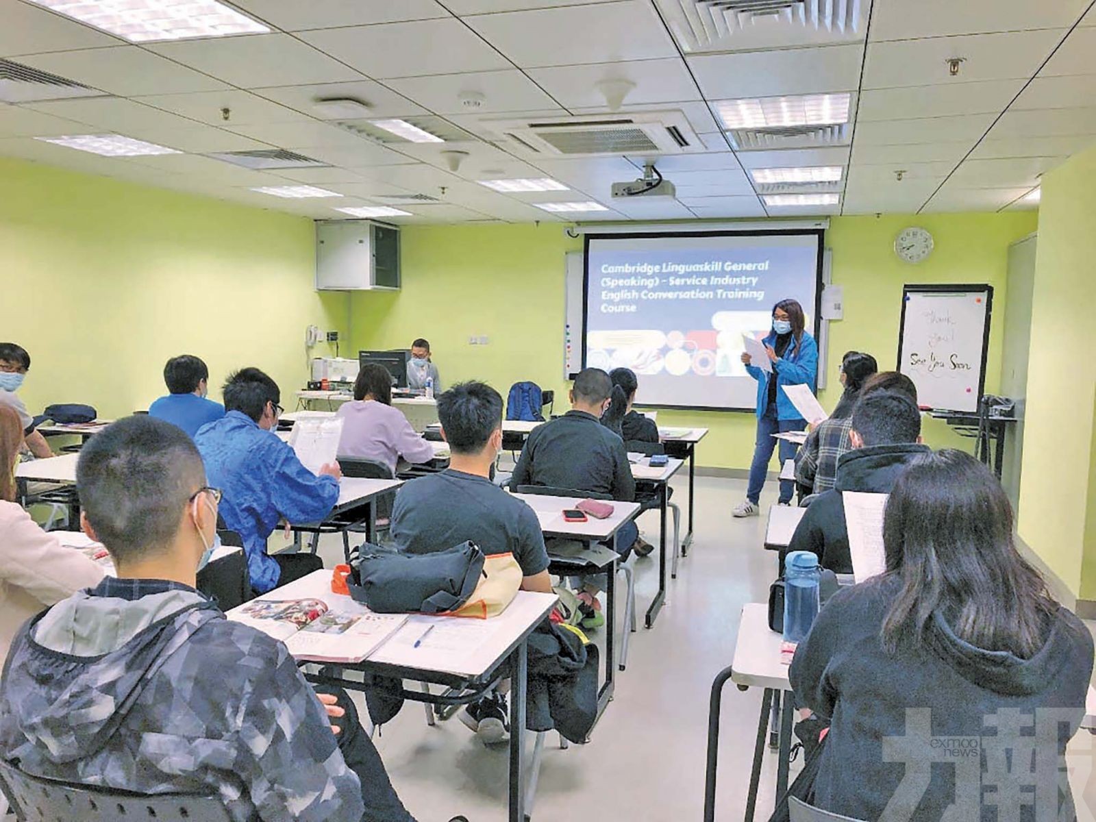 商業及行政課程修讀人次最多